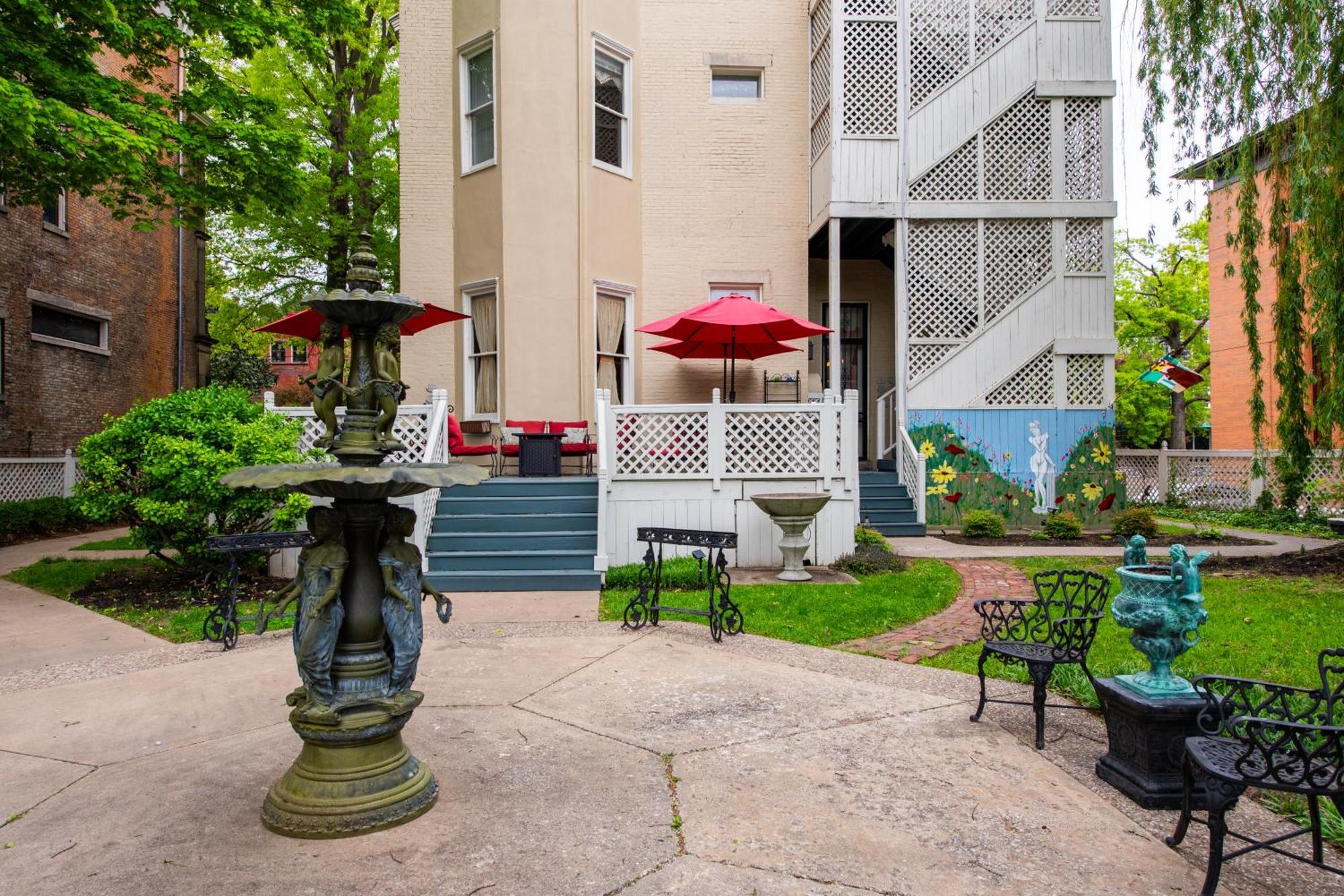 Dupont Mansion Bed & Breakfast ルイスビル エクステリア 写真